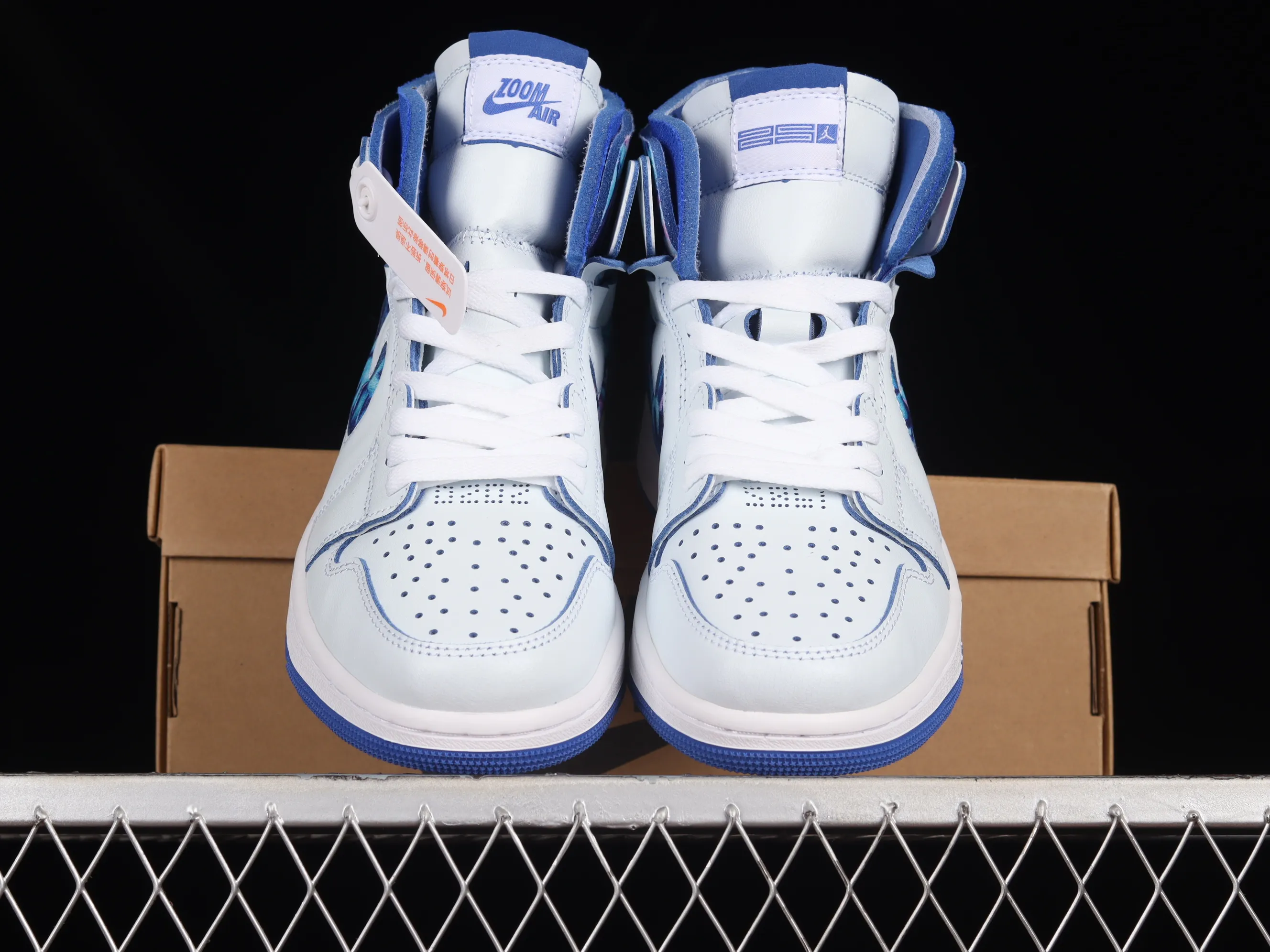 All categories Air Jordan Jordan series basketball shoes Air Jordan 1 High Air Jordan 1 Zoom CMFT "25 Years In China" AJ1 Joe 1 commemorative high-top basketball shoes DV5575-140